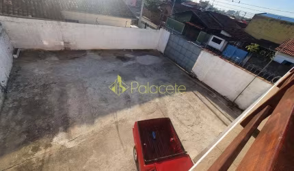 Casa à venda 3 Quartos, 1 Suite, 2 Vagas, 300M², Loteamento Residencial Andrade, Pindamonhangaba -