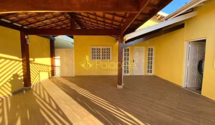Casa à venda 4 Quartos, 2 Suites, 2 Vagas, 300M², Residencial Campo Belo, Pindamonhangaba - SP
