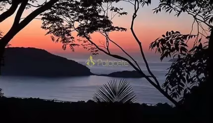 Casa à venda 4 Quartos, 3 Vagas, 1200M², Prumirim, Ubatuba - SP