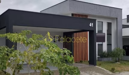Casa à venda 3 Quartos, 1 Suite, 3 Vagas, 258M², Centro, Tremembé - SP | Residencial Perola do vall