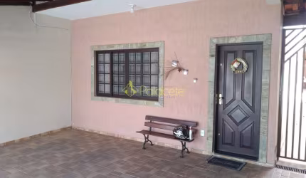 Casa à venda 2 Quartos, 2 Vagas, 210M², Cidade Industrial, Lorena - SP