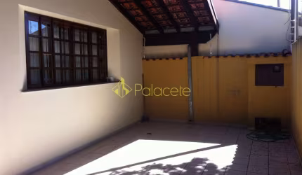 Casa à venda 3 Quartos, 1 Suite, 3 Vagas, 300M², Vila Rica, Pindamonhangaba - SP