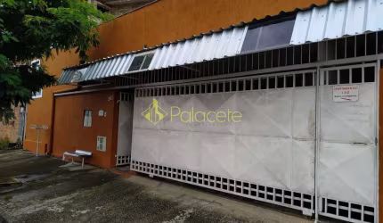Casa à venda 5 Quartos, 2 Suites, 2 Vagas, 175M², Residencial Mombaça, Pindamonhangaba - SP