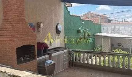 Casa à venda 2 Quartos, 1 Suite, 5 Vagas, 250M², Residencial Estoril, Taubaté - SP