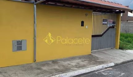 Casa à venda 3 Quartos, 1 Suite, 2 Vagas, 176M², Loteamento Residencial e Comercial Flamboyant, Pin