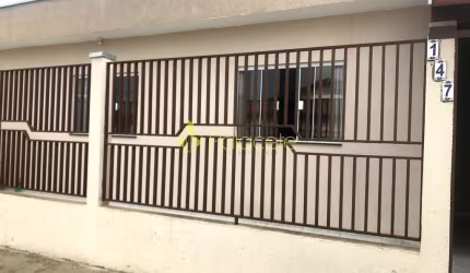 Casa à venda 3 Quartos, 1 Suite, 2 Vagas, 130M², Água Preta, Pindamonhangaba - SP