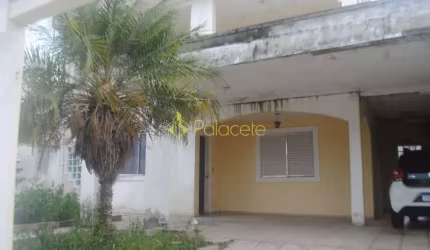 Casa à venda 5 Quartos, 2 Suites, 3 Vagas, Cooperi, Guaratinguetá - SP | Residencial Cooperi