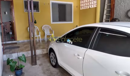 Casa à venda 4 Quartos, 2 Suites, 4 Vagas, 300M², Bela Vista, Pindamonhangaba - SP