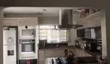 Casa à venda 3 Quartos, 1 Suite, 3 Vagas, 250M², Parque Senhor do Bonfim, Taubaté - SP