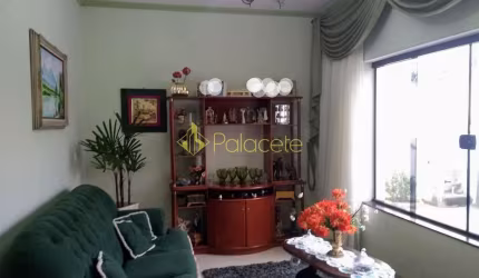 Casa à venda 3 Quartos, 2 Suites, 2 Vagas, 250M², Estiva, Taubaté - SP