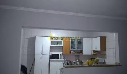 Casa à venda 3 Quartos, 1 Suite, 4 Vagas, 175M², Loteamento Residencial Andrade, Pindamonhangaba -