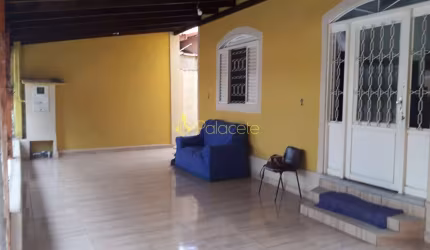 Casa à venda 3 Quartos, 2 Vagas, 250M², Residencial Comercial Cidade Vista Alegre, Pindamonhangaba