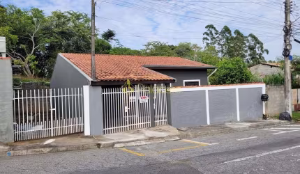 Casa à venda 3 Quartos, 1 Suite, 3 Vagas, 200M², Residencial e Comercial Cidade Morumbi, Pindamonha