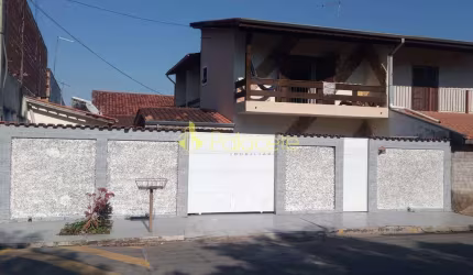 Casa à venda 3 Quartos, 3 Vagas, 172M², Residencial e Comercial Cidade Morumbi, Pindamonhangaba - S