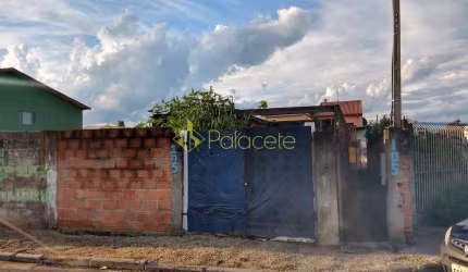 Casa à venda 2 Quartos, 2 Vagas, 255M², Conjunto Habitacional Terra dos Ipês II (Fase I), Pindamonh