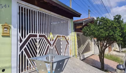 Casa à venda 2 Quartos, 1 Suite, 2 Vagas, 125M², Mombaça, Pindamonhangaba - SP