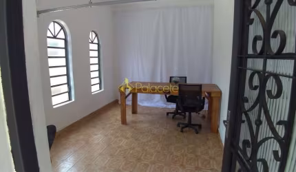 Casa à venda 3 Quartos, 256.9M², Santana, Pindamonhangaba - SP