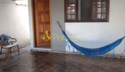 Casa à venda 2 Quartos, 1 Suite, 2 Vagas, 125M², Conjunto Residencial Araretama, Pindamonhangaba -