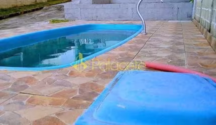 Casa à venda 2 Quartos, 2 Vagas, 300M², Residencial e Comercial Cidade Jardim, Pindamonhangaba - SP