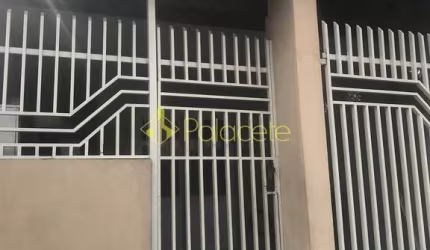 Casa à venda 3 Quartos, 1 Vaga, 125M², Residencial Mombaça, Pindamonhangaba - SP