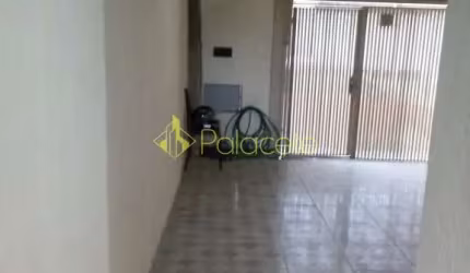 Casa à venda 3 Quartos, 2 Vagas, 125M², Conjunto Residencial Araretama, Pindamonhangaba - SP