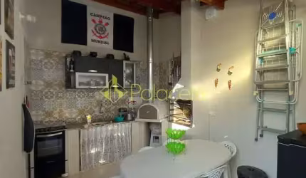 Casa à venda 2 Quartos, 1 Suite, 2 Vagas, 125M², Residencial Estoril, Taubaté - SP