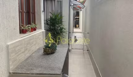 Casa à venda 2 Quartos, 1 Suite, 2 Vagas, 160M², Crispim, Pindamonhangaba - SP