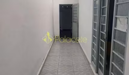 Casa à venda 2 Quartos, 1 Vaga, 150M², Jardim Gurilândia, Taubaté - SP