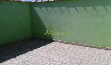 Casa à venda 2 Quartos, 2 Vagas, 100M², Conjunto Residencial Araretama, Pindamonhangaba - SP
