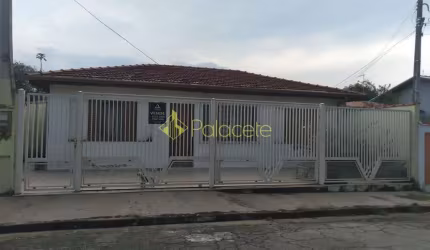 Casa à venda 3 Quartos, 1 Vaga, 356.5M², Loteamento João Tamborindeguy Fernandes, Pindamonhangaba -