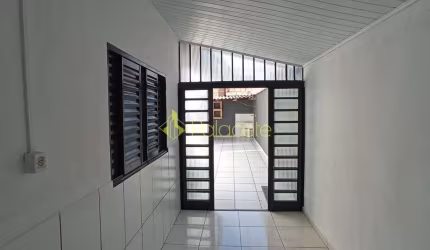 Casa à venda 2 Quartos, 1 Suite, 1 Vaga, 112M², Mantiqueira, Pindamonhangaba - SP