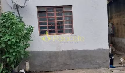 Casa à venda 3 Quartos, 1 Suite, 2 Vagas, 150M², Jardim Gurilândia, Taubaté - SP