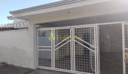 Casa à venda 2 Quartos, 2 Vagas, 190.5M², Residencial Vale das Acácias, Pindamonhangaba - SP