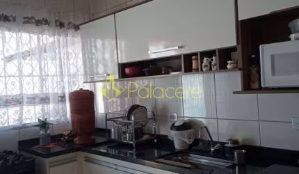 Casa à venda 3 Quartos, 1 Suite, 2 Vagas, 144M², Delta, Pindamonhangaba - SP