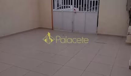 Casa à venda 2 Quartos, 1 Vaga, 125M², Parque São Domingos, Pindamonhangaba - SP