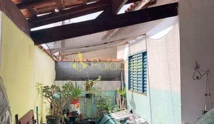 Casa à venda 3 Quartos, 2 Vagas, 250M², Parque São Domingos, Pindamonhangaba - SP