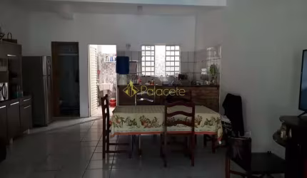 Casa à venda 3 Quartos, 1 Vaga, 125M², Massaguaçu, Caraguatatuba - SP