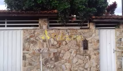 Casa à venda 5 Quartos, 1 Suite, 2 Vagas, 250M², Residencial Pasin, Pindamonhangaba - SP
