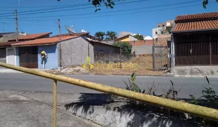 Terreno à venda 300M², Mombaça, Pindamonhangaba - SP