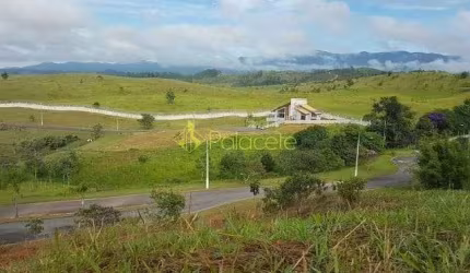 Terreno à venda 1024M², Condominio Village da Serra, Tremembé - SP | Condomínio Village da Serra