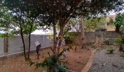 Casa à venda 2 Quartos, 250M², Alto São Pedro, Taubaté - SP