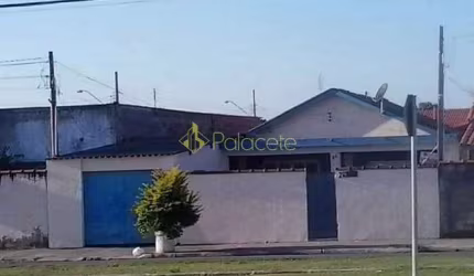 Casa à venda 239.3M², Residencial Vale das Acácias, Pindamonhangaba - SP