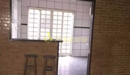 Casa à venda 3 Quartos, 1 Vaga, 200M², Mantiqueira, Pindamonhangaba - SP