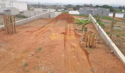 Terreno à venda 210M², Residencial e Comercial Cidade Jardim, Pindamonhangaba - SP