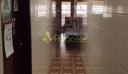 Casa à venda 3 Quartos, 2 Suites, 1 Vaga, 196M², Centro, Aparecida - SP