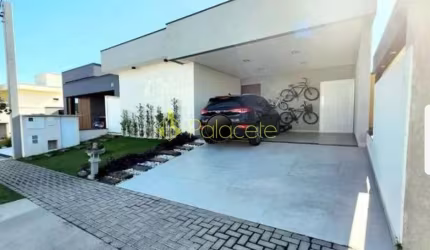 Casa à venda 3 Quartos, 1 Suite, 2 Vagas, 300M², Piracangaguá, Taubaté - SP | Condomínio Ouroville