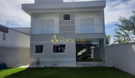 Casa à venda 3 Quartos, 1 Suite, 2 Vagas, 300M², Abaete, Taubaté - SP