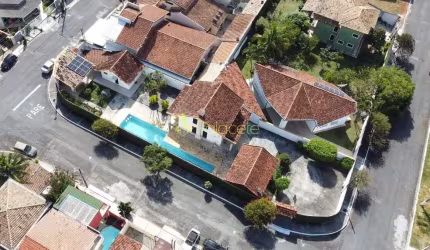 Casa à venda 2 Quartos, 1 Suite, 5 Vagas, 900M², Vila São Geraldo, Taubaté - SP