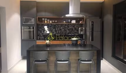 Casa à venda 3 Quartos, 3 Suites, 4 Vagas, 320M², Guedes, Tremembé - SP | Morada do Visconde