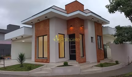 Casa à venda 3 Quartos, 1 Suite, 4 Vagas, 326M², Piracangaguá, Taubaté - SP | Condomínio Ouroville